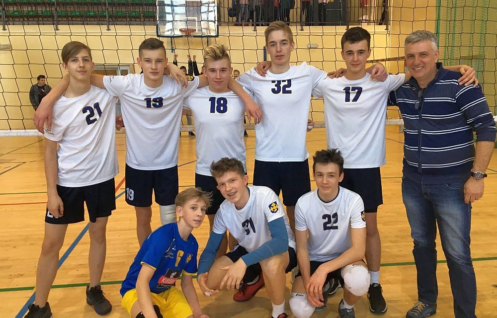 SP3 Mistrzem Powiatu w Piłce Siatkowej Chłopców