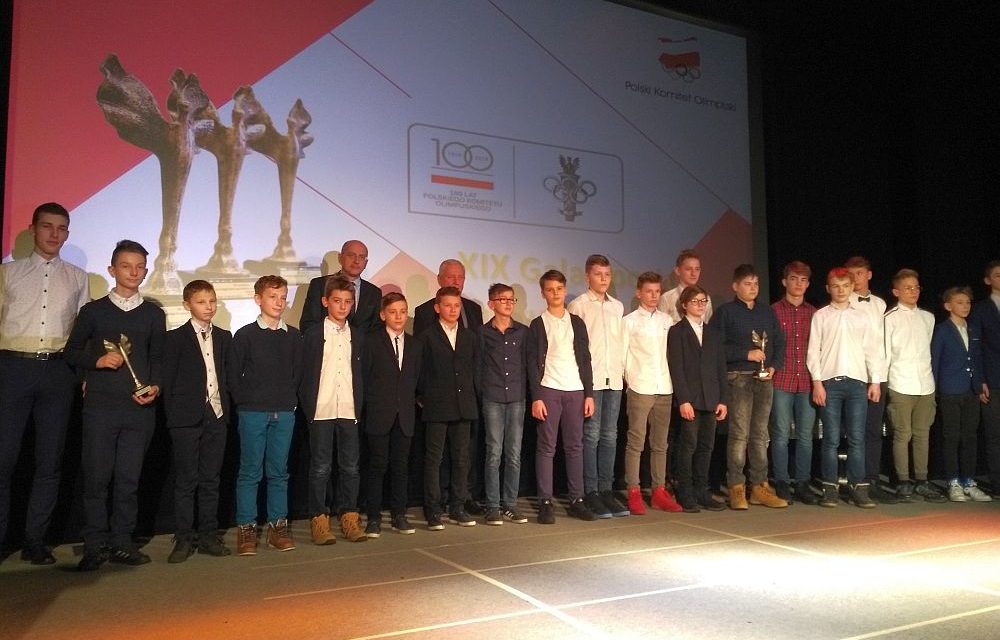 Sportowcy Trójki wyróżnieni podczas XIX Gali Sportu Powiatu Słupeckiego.