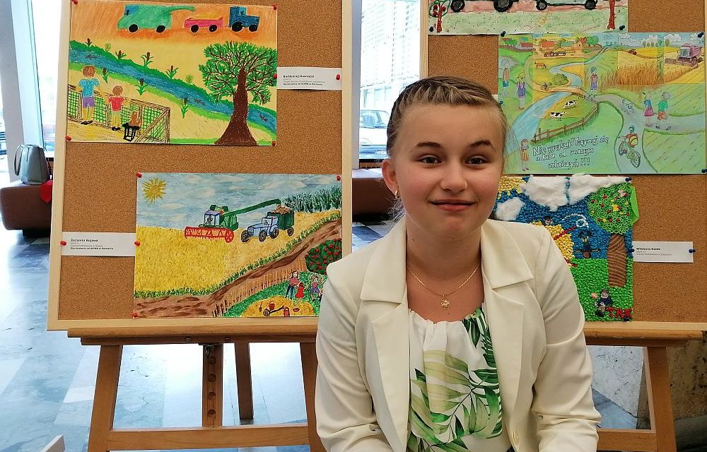 IX Ogólnopolski Konkurs Plastyczny „Bezpiecznie na wsi: maszyna pracuje a dziecko obserwuje”.