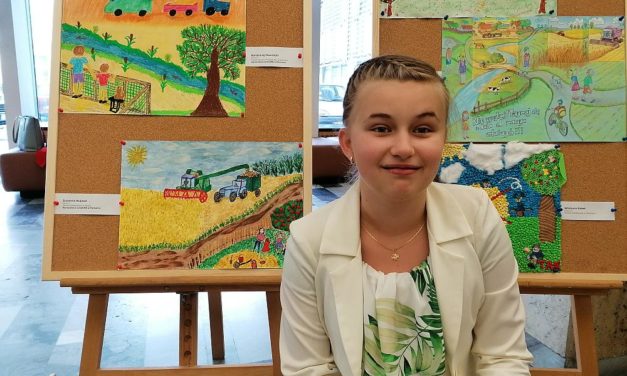 IX Ogólnopolski Konkurs Plastyczny „Bezpiecznie na wsi: maszyna pracuje a dziecko obserwuje”.