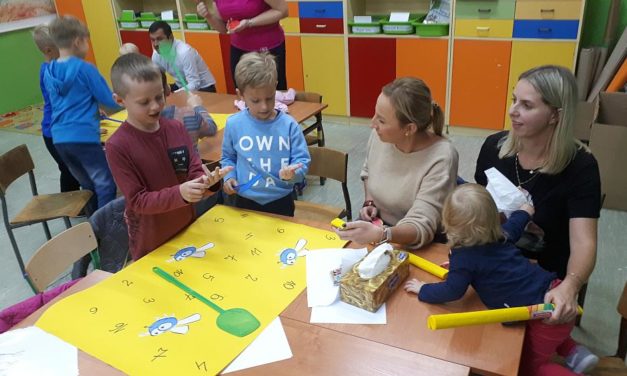  Innowacja pedagogiczna w 1a – „W co się bawić z rodzicami?”