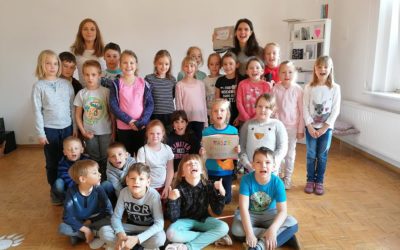 Klasy I – III na warsztatach „Regał – książka” w Muzeum Regionalnym w Słupcy