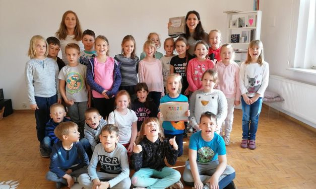 Klasy I – III na warsztatach „Regał – książka” w Muzeum Regionalnym w Słupcy