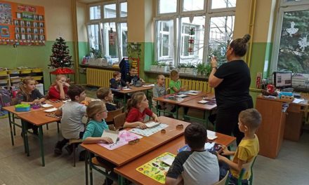 Świąteczna lekcja otwarta w klasie 1c