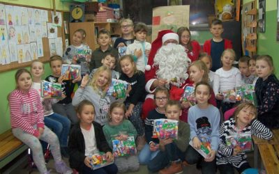 Spotkanie „Leśnych Ludków” z Mikołajem