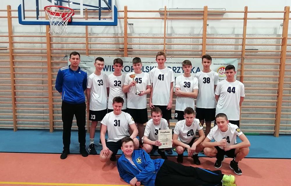 II miejsce  w Mistrzostwach Powiatu Słupeckiego w Piłce Ręcznej chłopców