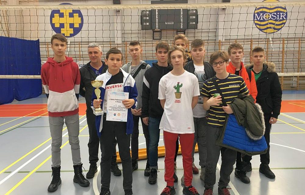 Siatkarskie srebro dla chłopców