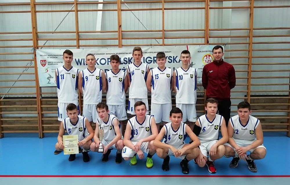 I miejsce w Mistrzostwach Powiatu Słupeckiego w Koszykówce chłopców