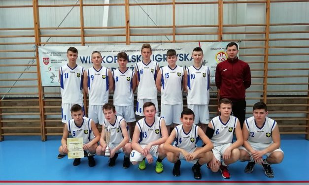 I miejsce w Mistrzostwach Powiatu Słupeckiego w Koszykówce chłopców