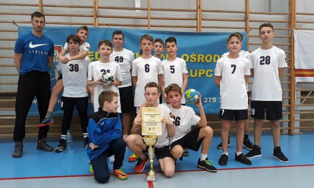 Wygrywamy Mistrzostwa Powiatu w piłce ręcznej chłopców Igrzyska Dzieci