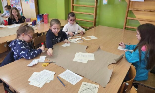 Zajęcia plastyczne w czasie ferii