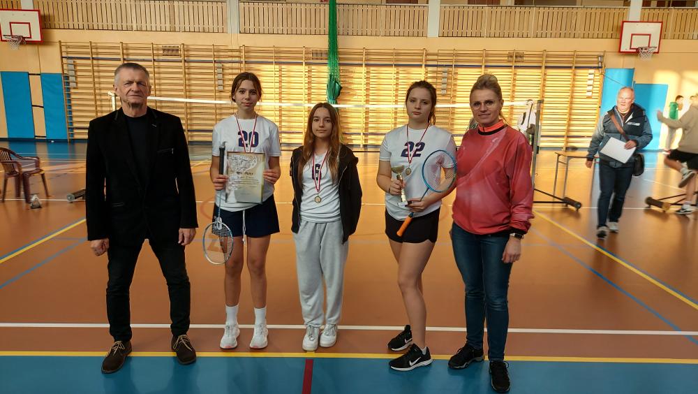 Mistrzostwa Rejonu w Badmintonie z medalami