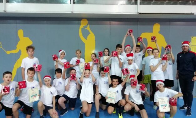 Mikołajkowy Turniej Piłki Siatkowej