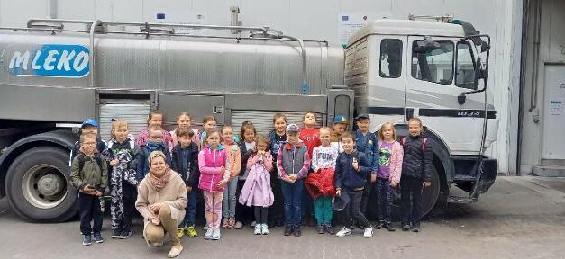 Wycieczka do Spółdzielni Mleczarskiej w Strzałkowie