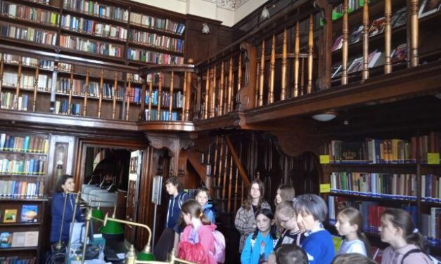 Zajęcia na wydziale filologii angielskiej dla 4c i 5a