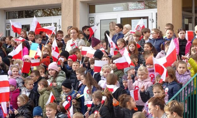 Szkolne obchody Święta Niepodległości