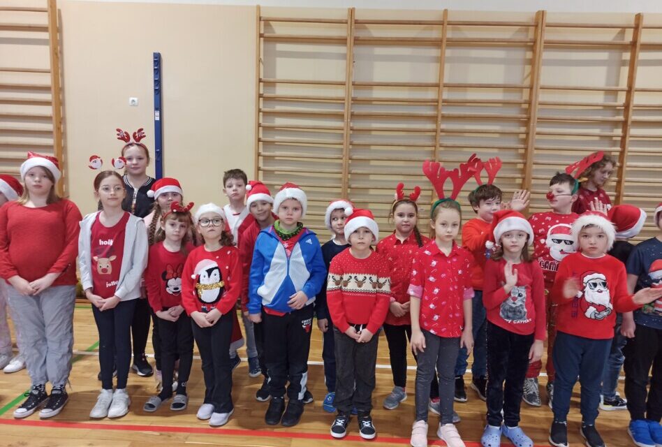 3 GROMADA ZUCHOWA „LEŚNE LUDKI” NA W GRZE NAMIESTNICTWA ZUCHOWEGO „POMOCNICY MIKOŁAJA”