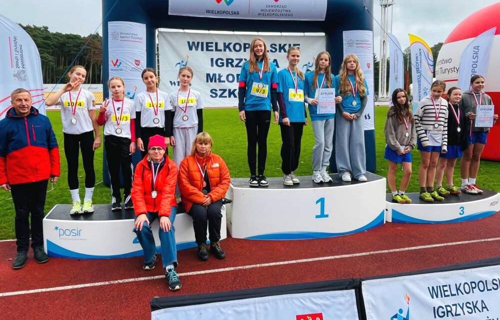 Srebro dla młodych lekkoatletek na Mistrzostwach Województwa Wielkopolskiego w Festiwalu Sztafet