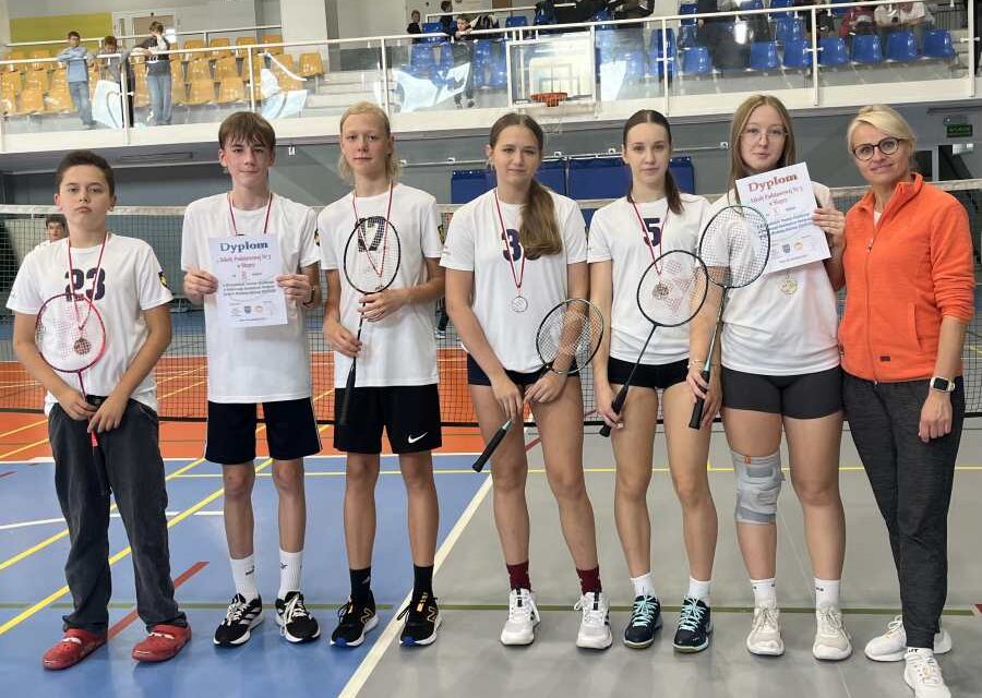  Mistrzostwa Powiatu w Badmintonie – SP3 na podium