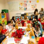 „Piernikowe domki” – wspólne warsztaty świąteczne dzieci i rodziców