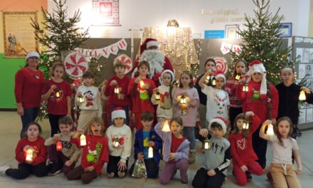 Spotkanie „Leśnych Ludków” z Mikołajem