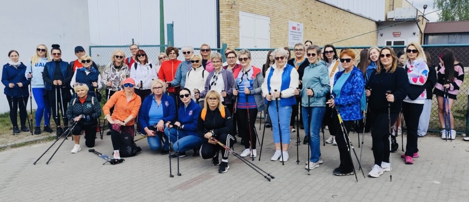 KOLEJNY MARSZ NORDIC WALKING „ŁĄCZYMY POKOLENIA” ZA&nbsp;NAMI!